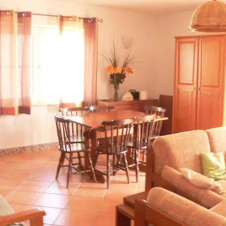 Apartamento Aldeia Formosa Lägenhet *
